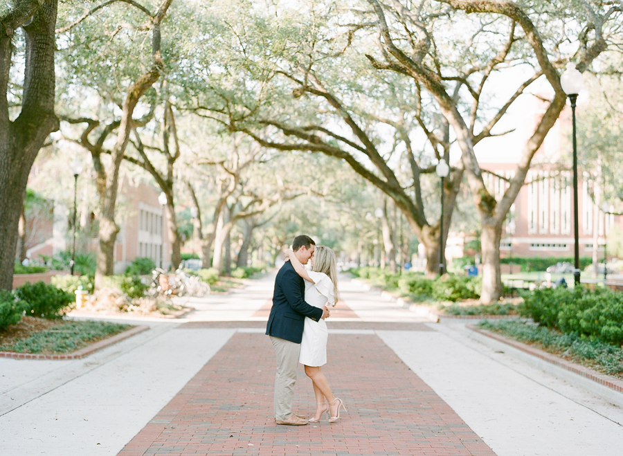engagement session on UF campus